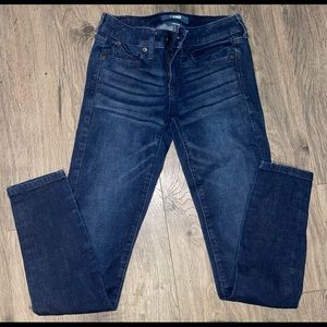 Girls aero jeans size 0, low rise